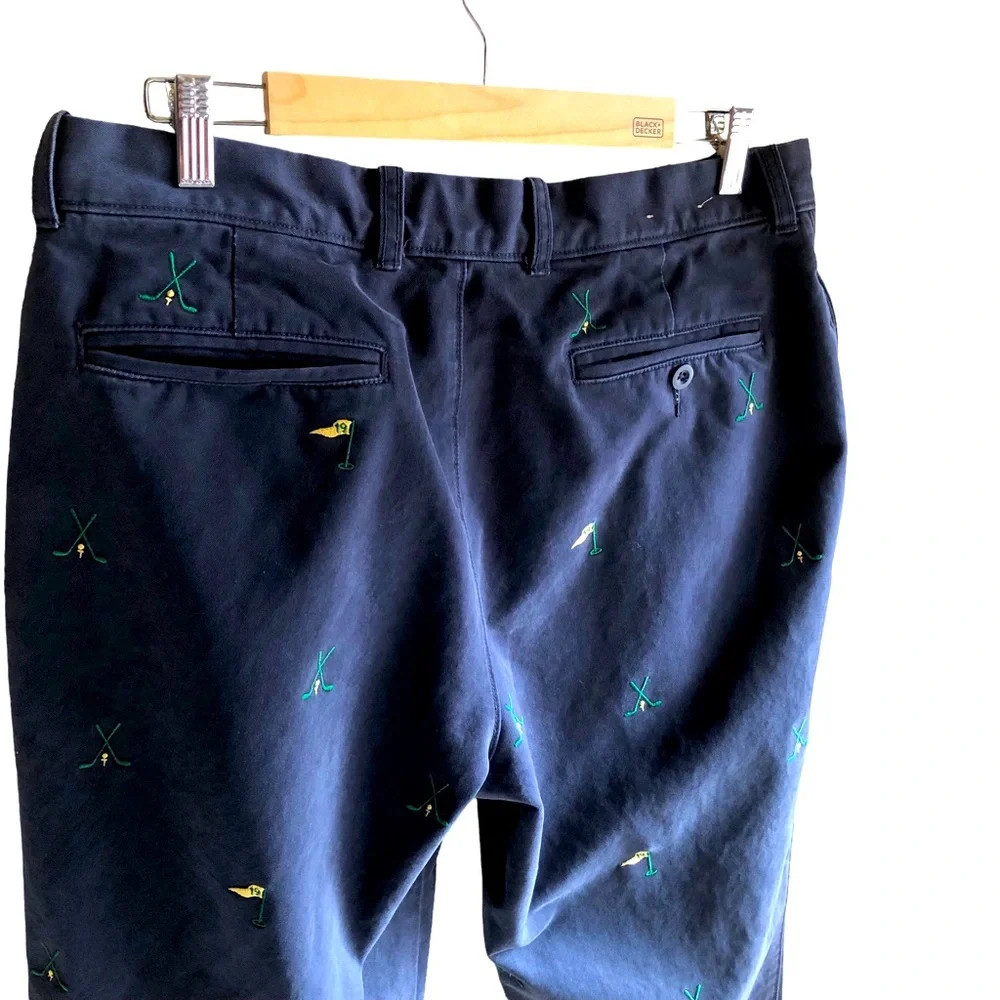 Vintage J. Crew Flat Front Broken In Chino. Navy w/ Golf Theme. Size 34W x 34L